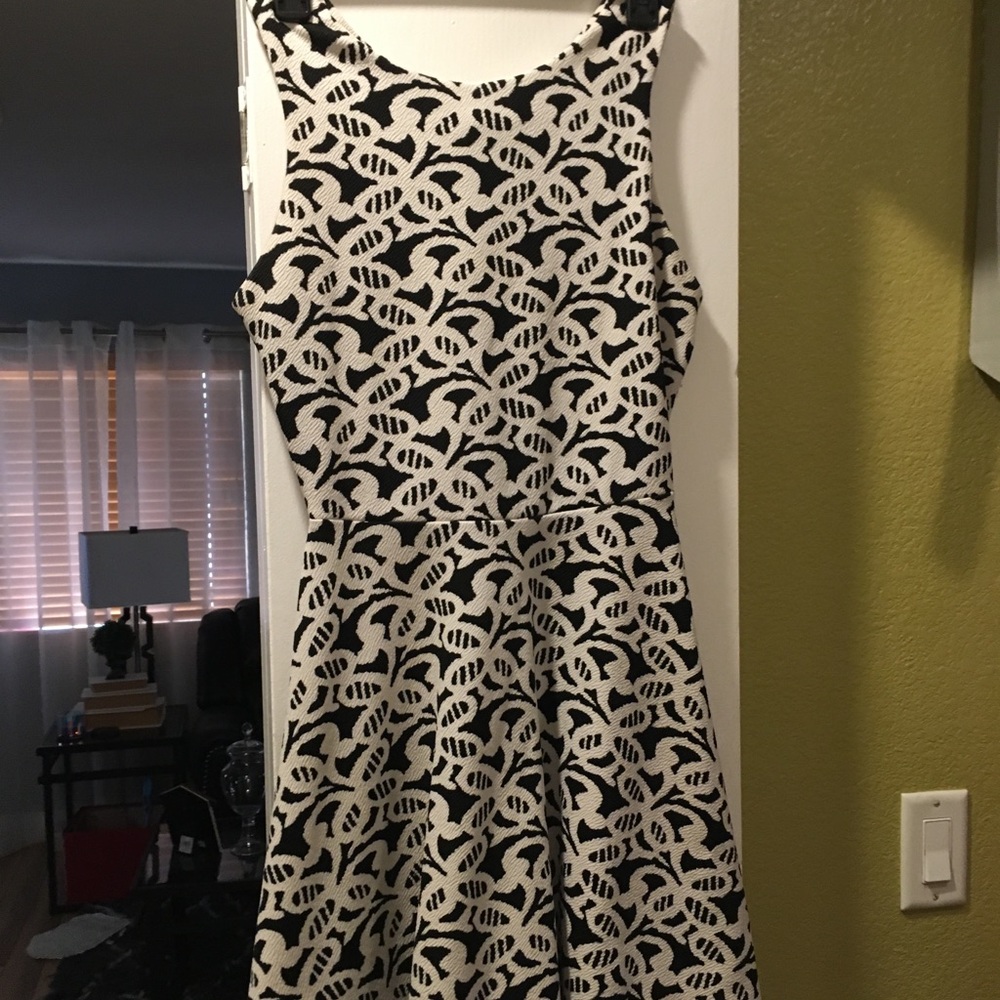 Black and white dress